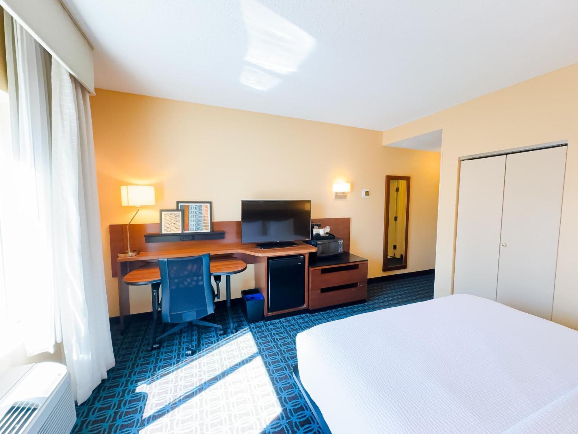 Fairfield By Marriott Ръселвил Екстериор снимка