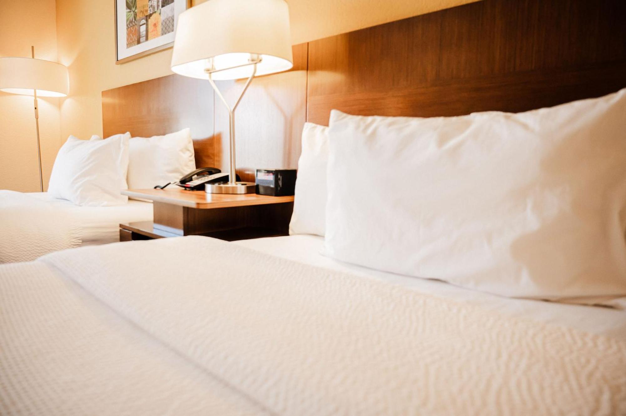 Fairfield By Marriott Ръселвил Екстериор снимка