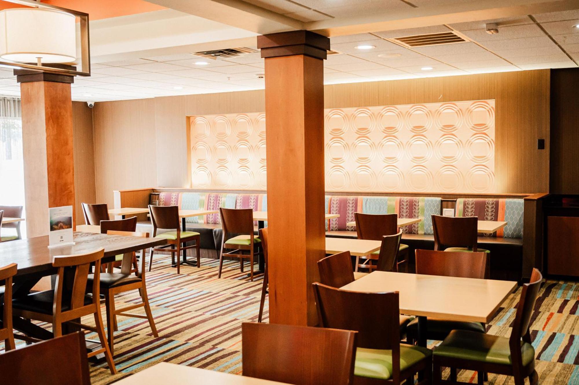 Fairfield By Marriott Ръселвил Екстериор снимка